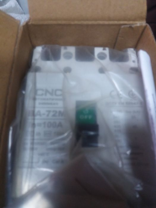 Продам автоматический выключатель CNC 100A..