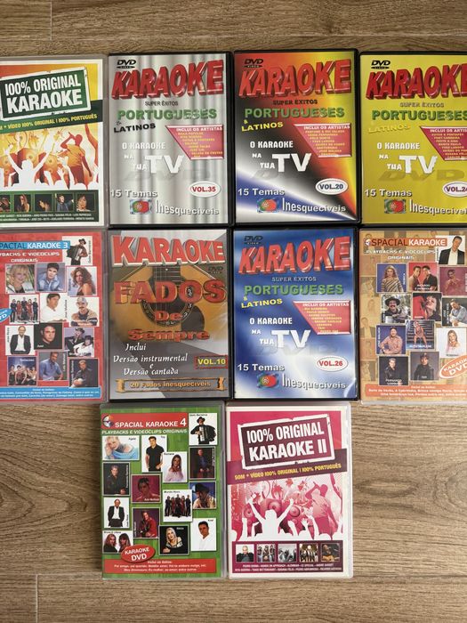 58 DVDs filmes originais e karaoke