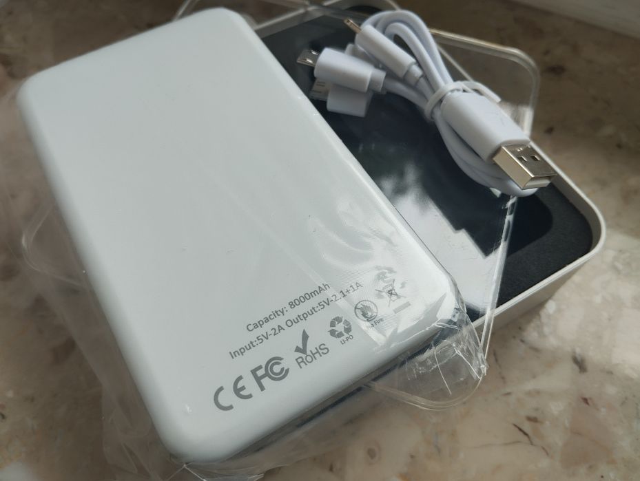 Powerbank 8000 - nowy!
