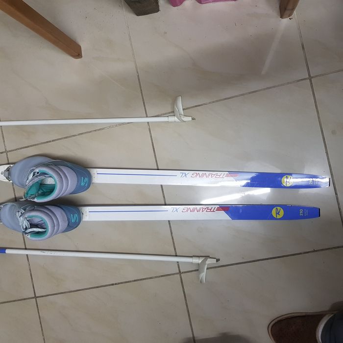 Narty biegowe ROSSIGNOL Atomic