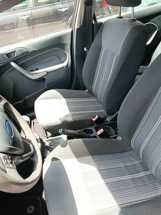 Ford fiesta 1.2 gasóleo