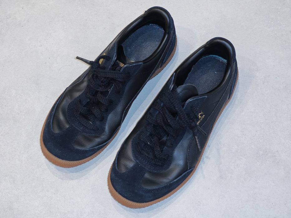 Кросівки Puma. Парні - чорні і білі. 41 розміри.