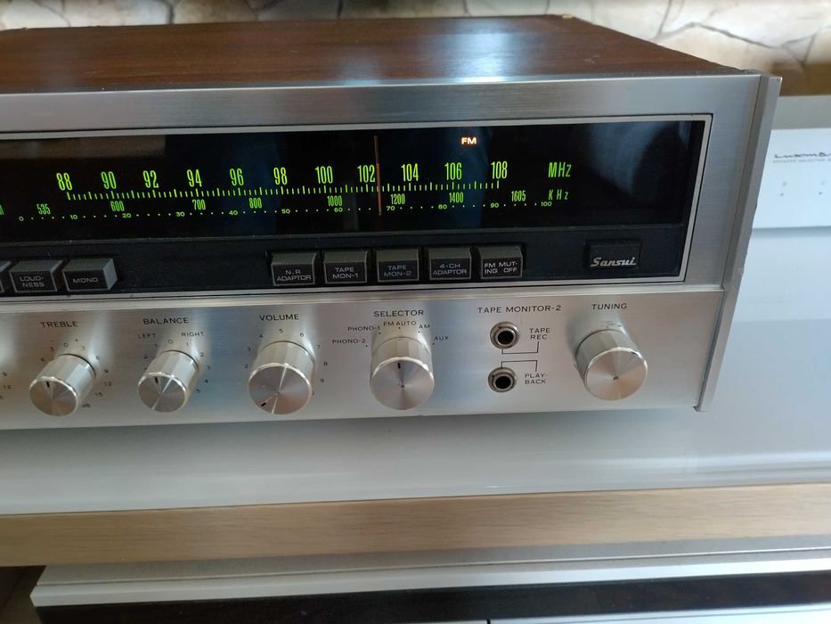 Wzmacniacz amplituner Sansui Six