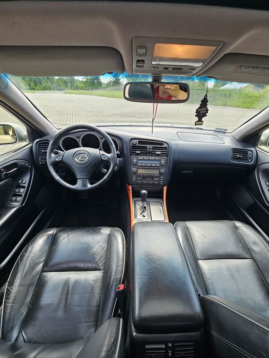 ***Lexus Gs300***