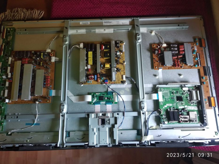 Продам плазмовий теликLG50PT353