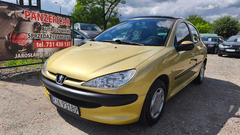 Peugeot 206 , 2004 r , 1.4 b 75 km , Klima , 163 Tys Przebiegu !