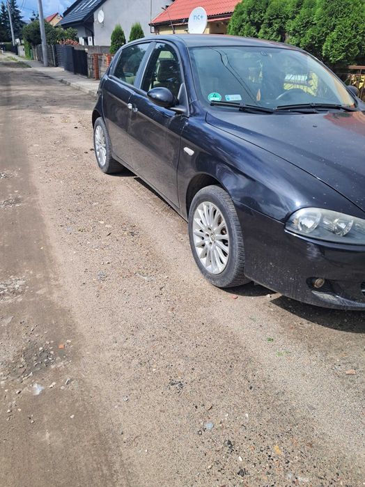 Alfa Romeo 147 1.6 benzyna 2009