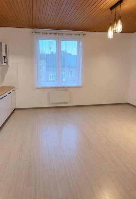 Bezczynszowe mieszkanie w centrum po generalnym remoncie z dużym strychem i piwnica