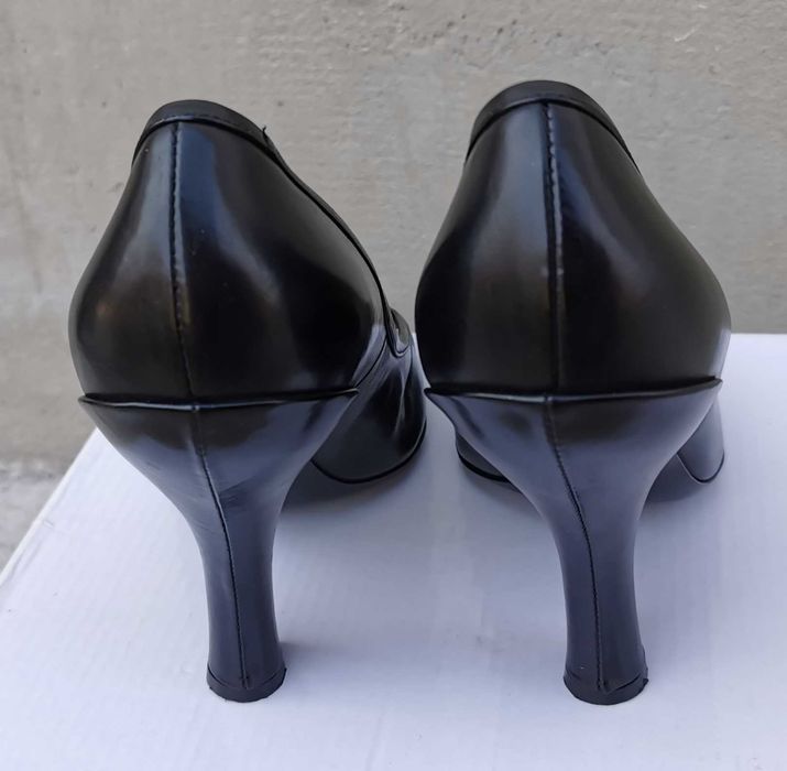 Шкіряні туфлі лодочки Viktor & Rolf 39.5 р Оригінал Італія