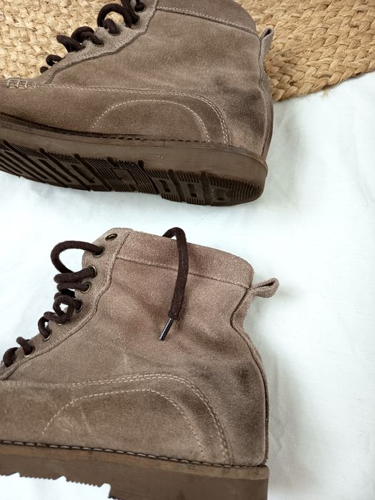 Botas Castanhas com Pêlo