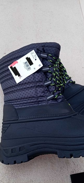 Botas para a neve Novas