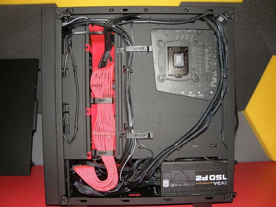 Komputer stacjonarny game msi intel 144hz