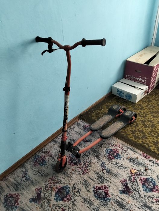 Самокат б/у не доброго