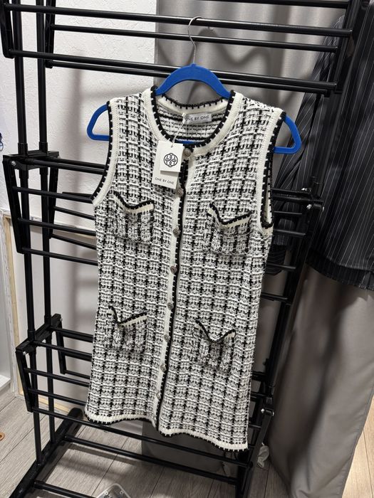 Сукня OnebyOne нова.