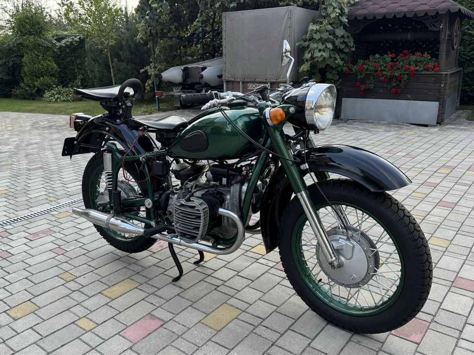 К 750 ретро Дніпро