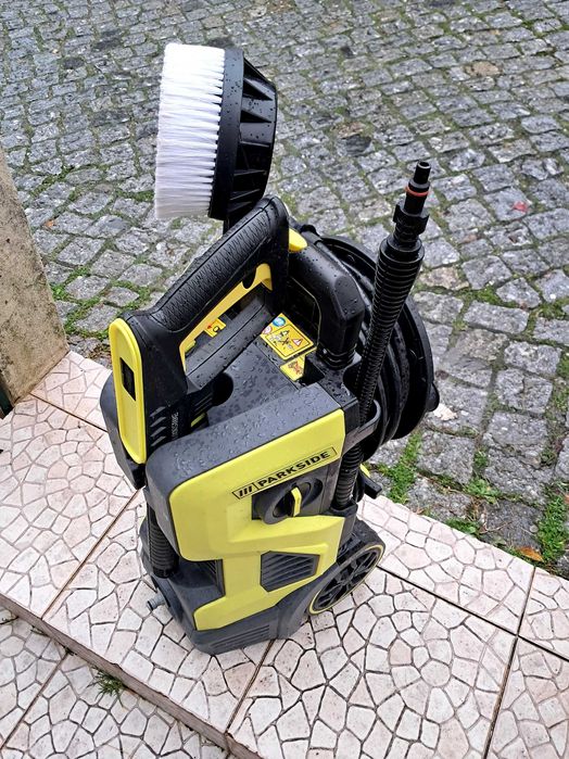 Maquina de lavarr a pressao Parkside 170 b2