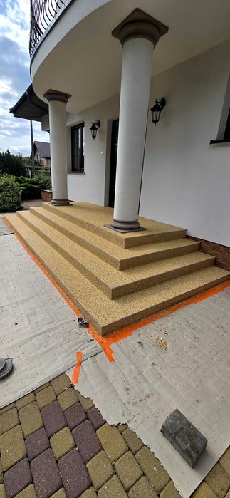 Posadzki żywiczne, izolacje balkonów, tarasów, kamienny dywan, garaże