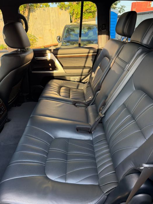 Toyota Land Cruiser 2020 VIN JTMCV02J604309288 фото оголошення 7 з 8