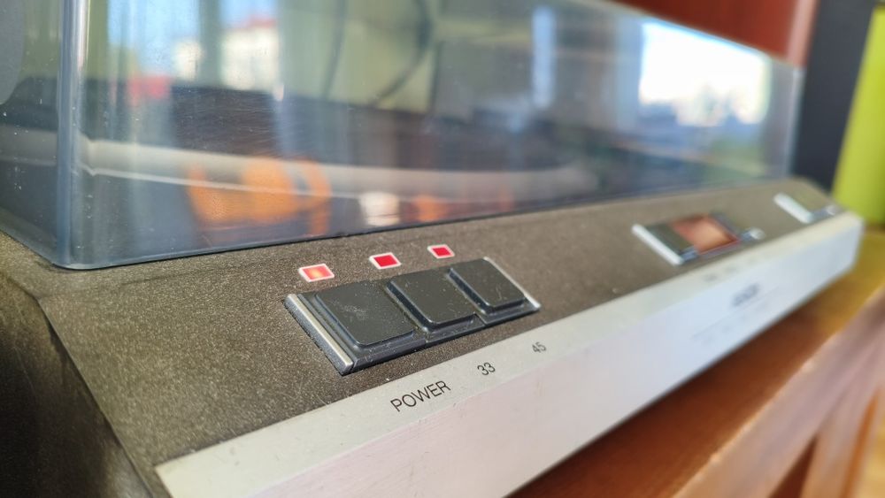 Gramofon Revox B791 super stan