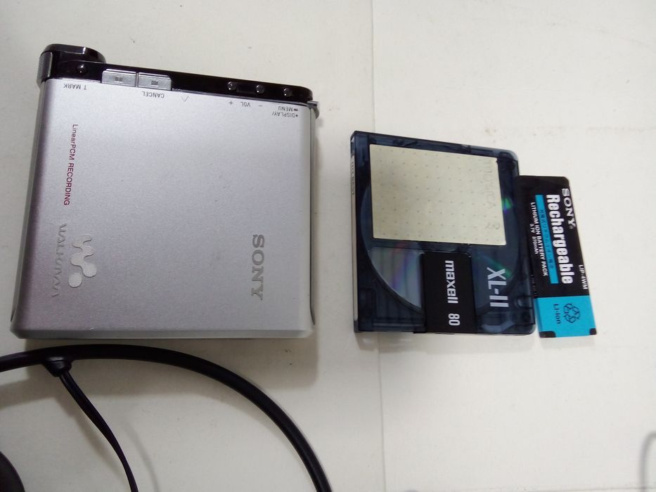 Sony   walkman MZ
