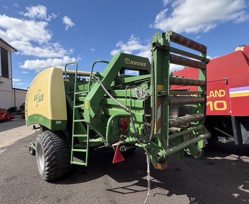 enfardadeira gigante krone