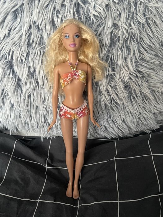 Lalka Barbie pododna tajemnica