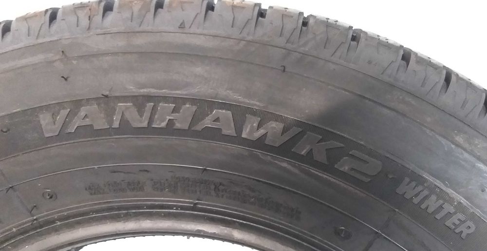 Szt4032F 235/65R16C Firestone VanHawk Winter dot.2323