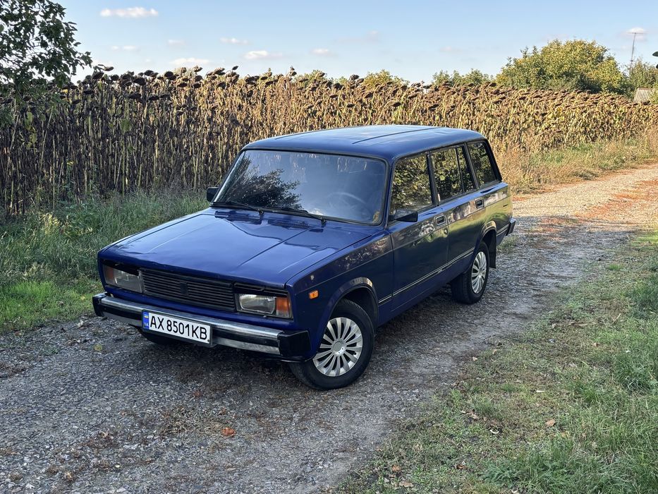 ВАЗ 2104 1,5  2002 год