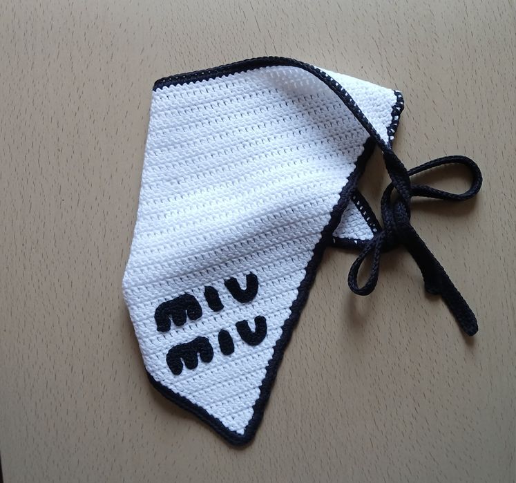 Косинка на голову " miu miu"