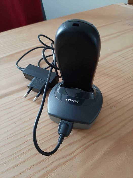 Siemens HOME Mobile Phone + Charger64738260097409122