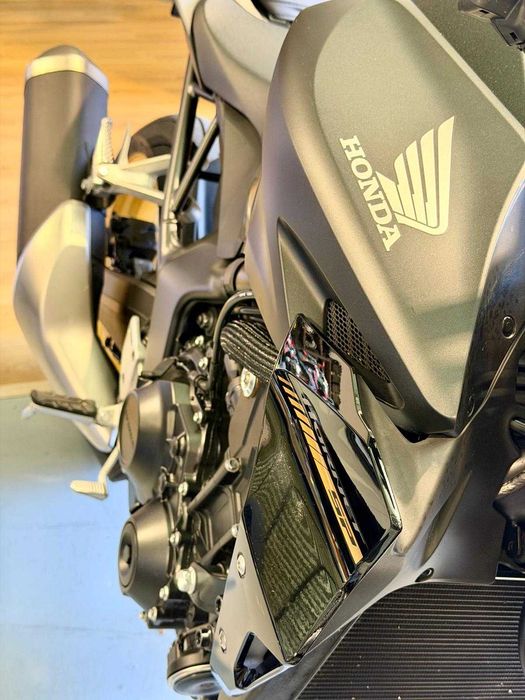 Mota Honda CB1000