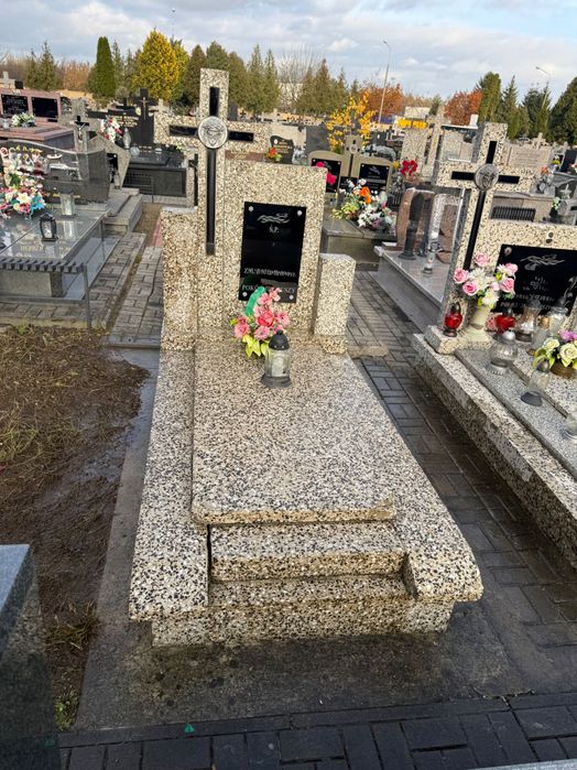 Opieka nad grobami - Zadbany Pomnik