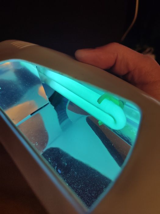 Лампа для манікюру