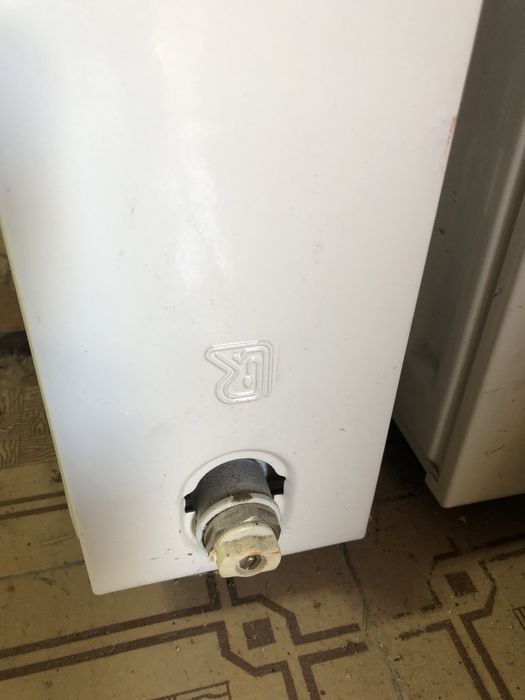 Продам батареі опаленя Roda, KERMI, нові.