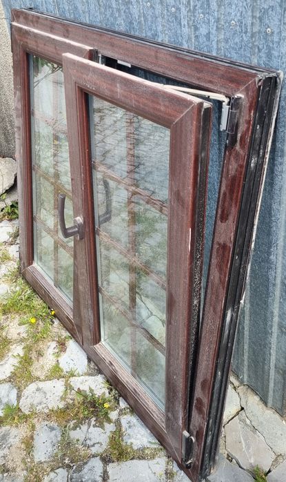 PVC Windows in Color64285292260227124