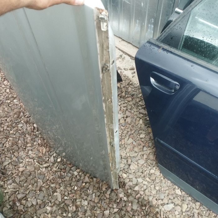 Audi a3 8p drzwi przód lewe 3 drzwiowa  kompletne ly7w europa