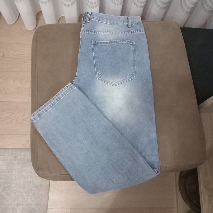 Calças rasgadas fit