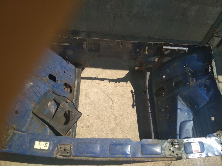 Передня частина Ваз 2104, 05, 07 ціна договірна