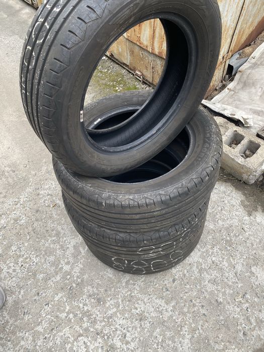 Резина 215/60R17 Debica