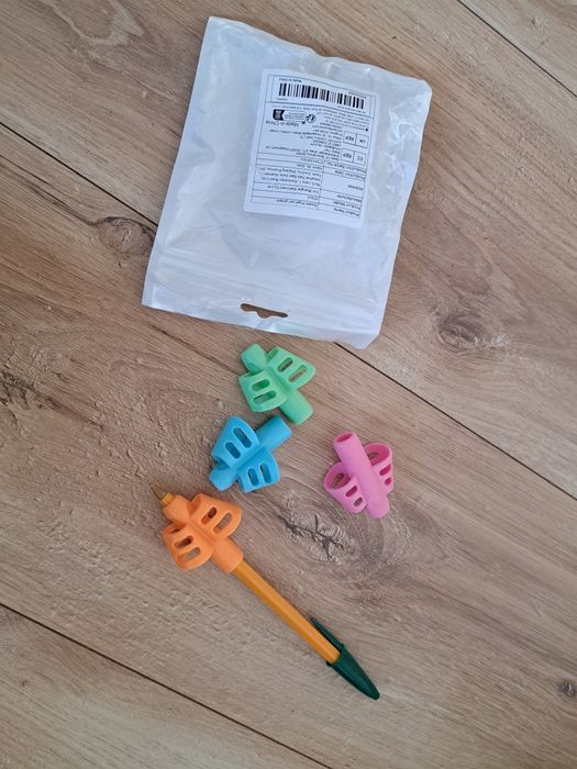 Nowe urządzenie korekcyjne do nauki pisania.