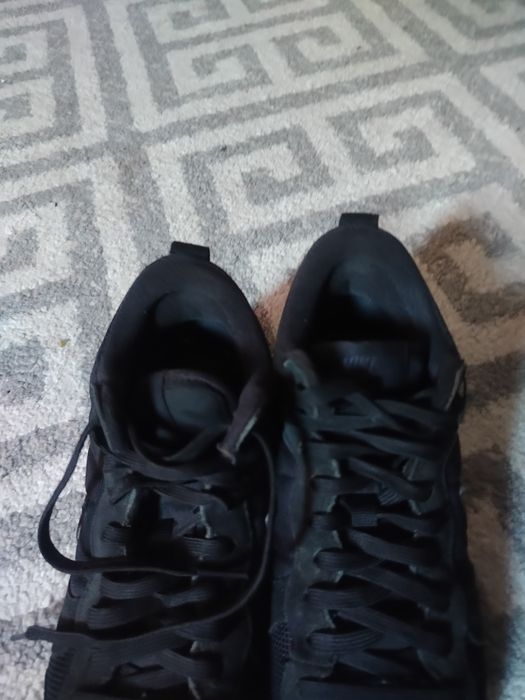 Кросівки 38 натуральна замша, чорні Nike