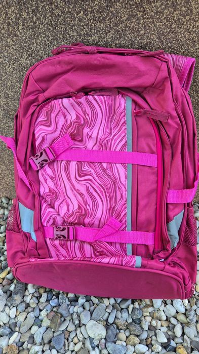 Sprzedam PLECAKI SZKOLNE w kolorze różowym