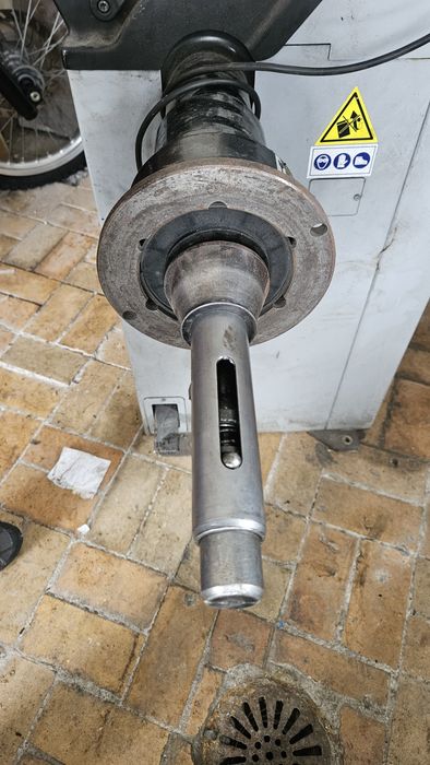Wyważarka SPACE  ERP 248R uszkodzona