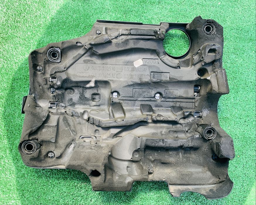 Osłona silnika pokrywa 2.0TDI Volkswagen Passat CC B6 Tiguan Golf 6 EOS Scirocco