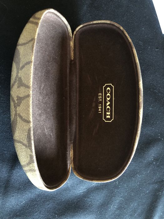 Caixa de oculos  COACH