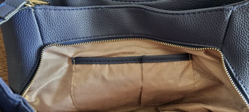 Torebka damska Michael Kors, granatowa.