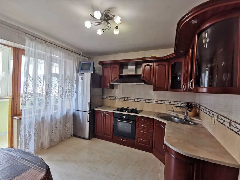 Сдам 2- к квартиру на Тополева между Королева и Вузовским