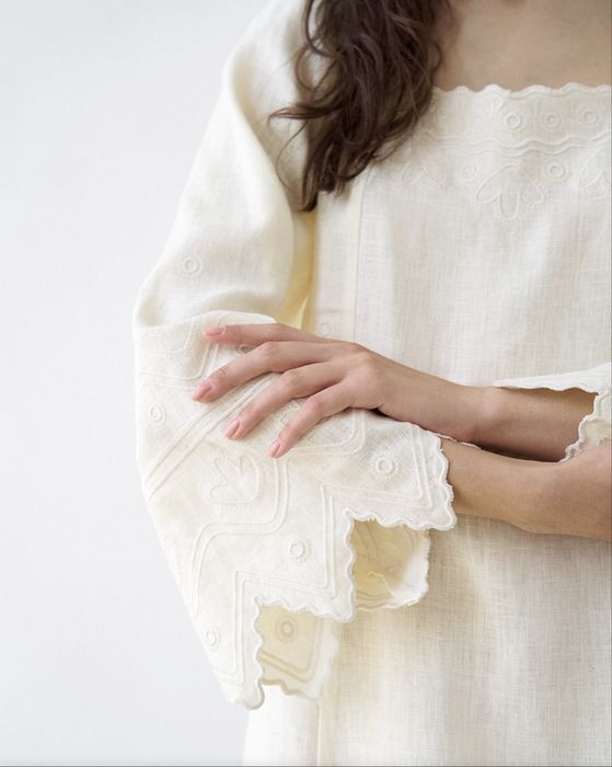 Бежева льняна сукня з вишивкою etnodim