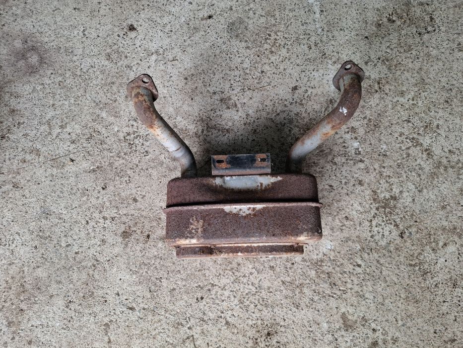 Tłumik briggs&stratton tecumseh dwa cylindry