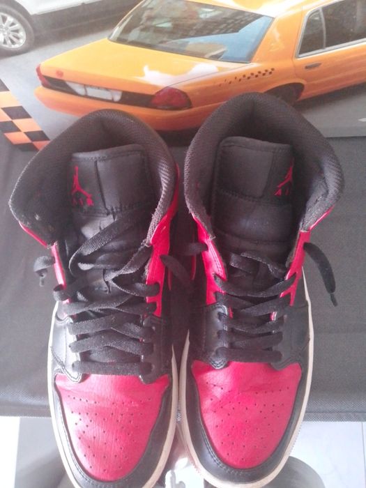 Nike Air Jordan 1 Retro High OG Satin Bred | 41